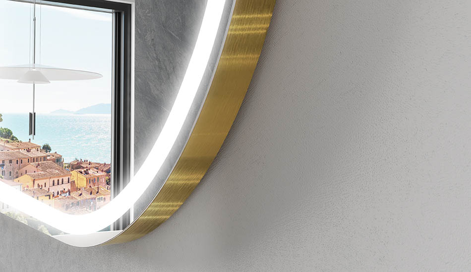 Ogledalo s LED rasvjetom