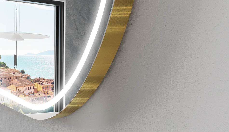 Ogledalo s LED rasvjetom