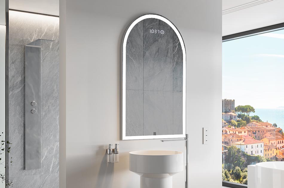 Nepravilno ogledalo s nježnim ambijentalnim osvjetljenjem za elegantan interijer | ARTFORMA