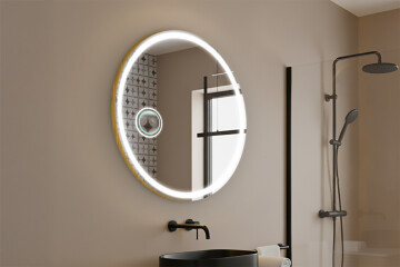 Ogledala u dekorativnom okviru